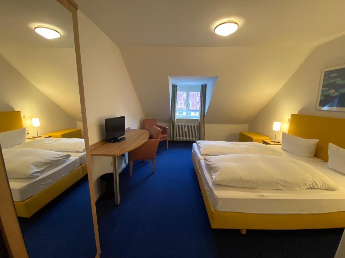 Hotel Am Kornmarkt Heidelberg Exteriör bild